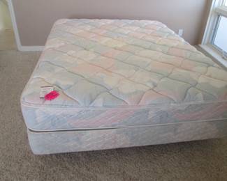 Queen Mattress Set