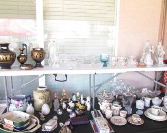 Treasured Vintage & MCM Collectibles