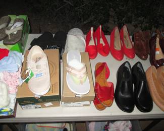 Ladies Shoes, Size 8