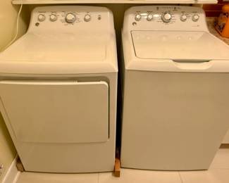 GE Top-Load Washer/Dryer Duo