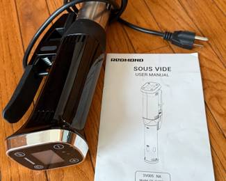Redmond Sous Vide Immersion Circulator (Model SV005 NA / DY-SV208)