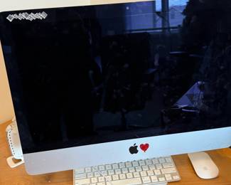 Apple iMac All-in-One Desktop Computer (Model A1418)