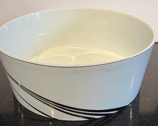 Block Spal "White Pearl" Serving Bowl
