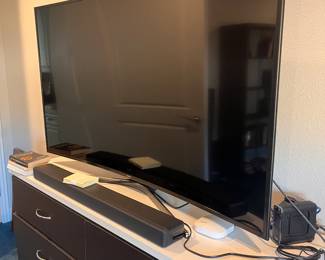 curved screen 65" tv