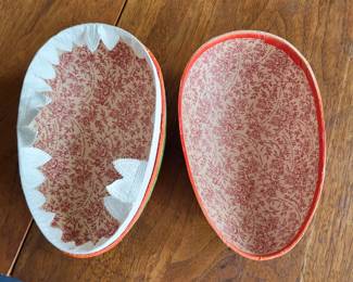 ANTIQUE GERMAN PAPER MACHE EASTER EGG CANDY CONTAINER