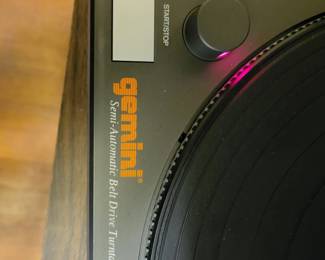  Gemini XL-100 semi-automatic belt-drive turntable. 