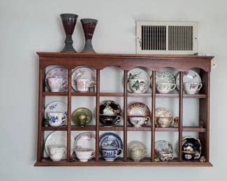 ANTIQUE TEA CUP COLLECTION