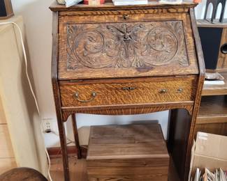 ANTIQUE QUARTER SAWN OAK WOOD CARVED  NORTH WIND FACE