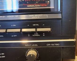 Fisher CR-W780 Double Auto Reverse Stereo Cassette Deck. 