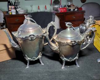 ANTIQUE LATE 19 CENTURYBAROQUE SLIVERPLATE TEA SET