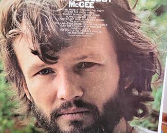 vinyl record album titled Me And Bobby McGee by Kris Kristofferson. 