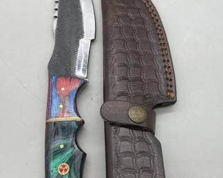 Damascus Steel Hunting Knife & Leather Sheath