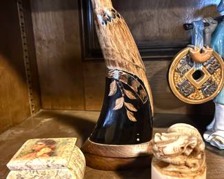 Carved buffalo horn bird