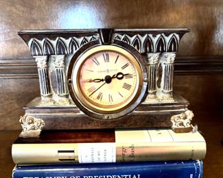 Mantle clock