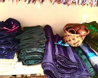 Placemats and napkins