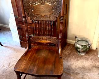1970's farmhouse breakfast/dining chairs