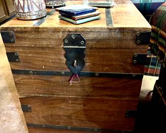 Vintage trunk style end table