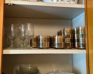 Mid - Century kitchen decor.