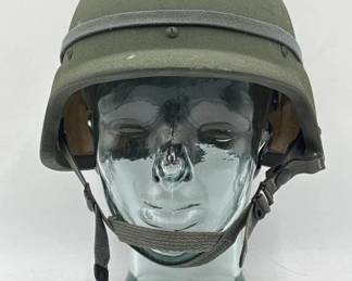 Ballistic combat helmet
