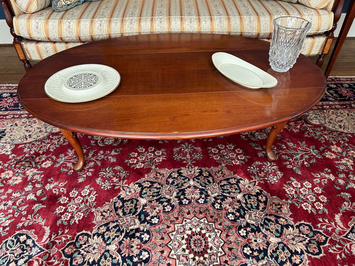 Hickory Chair drop leaf coffee table
Lenox china