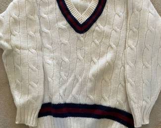 Men’s tennis sweater