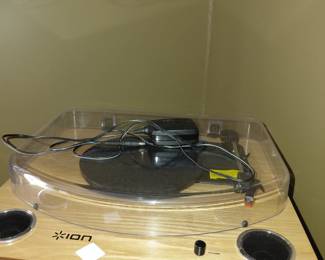 ION Turntable 