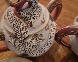 Occupied Japan tea pot