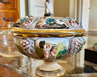 Vintage Italian Capodimonte Porcelain lidded tureen, bonbon dish