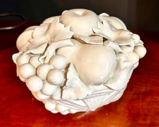 Vintage white Italian Blanc De Chine centerpiece 