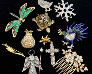 Vintage Brooch, pins