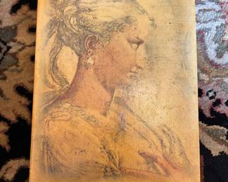 Vintage wooden box “Profilo di Donna”