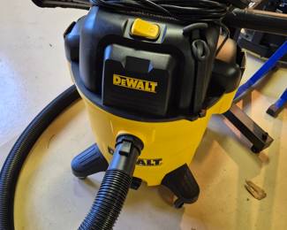 DeWALT Shop Vac