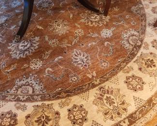 Round Rug