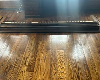 Top of the mantle in previous photo