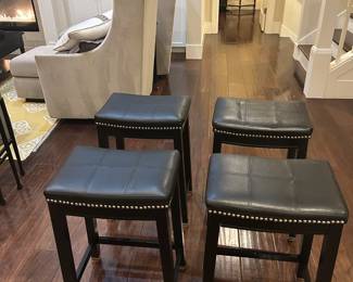 FOUR MATCHING BAR STOOLS