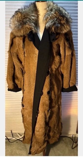 Ralp Lauren Purple Label Goat skin fur collar coat. Reversible. Black wool. https://modestlambestatesales.hibid.com/