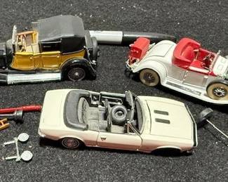 Franklin Mint die cast.  https://modestlambestatesales.hibid.com/