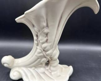 Red Wing pottery. https://modestlambestatesales.hibid.com/