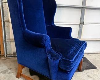 Crushed velvet wing back chair. Freshly reupholstered. Pet free.  https://modestlambestatesales.hibid.com/