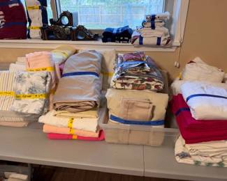 LOTS of Linens, towels, Comforters, Twin, Full, Queen and King
