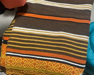 have 2 matching retro bed spreads  - love these colors 