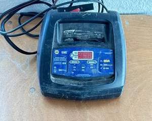 NAPA 80A Battery Charger 12V 6V Digital Smart Charger Engine Start AGM STD