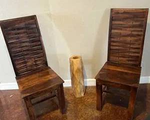 Pair of Solid Wood Slat-Back Dining Chairs with Hand-Carved Wooden Pedestal Stand, Rustic Modern Décor