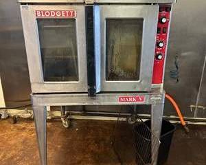 Blodgett Mark V Commercial Double Deck Convection Oven, Stainless Steel, Natural Gas, On Stand