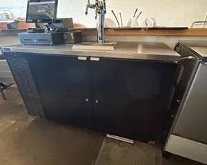 Perlick Commercial Back Bar Refrigeration Unit with Beer Tap System