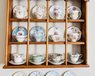 Vintage Teacup & Saucer Display Shelf