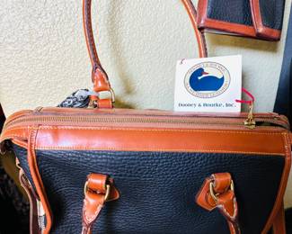 Dooney Bourke Purse - New with tags - Coordinating Wallet
