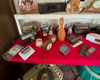 More Radios & Clocks
