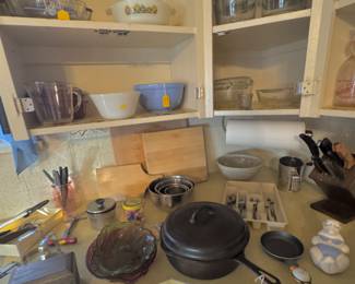 Griswold - Hal - Pyrex & More