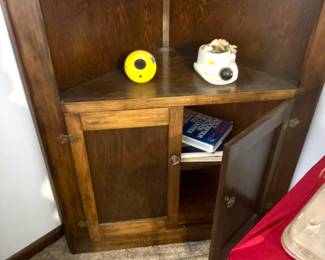 Bottom of Corner Cabinet